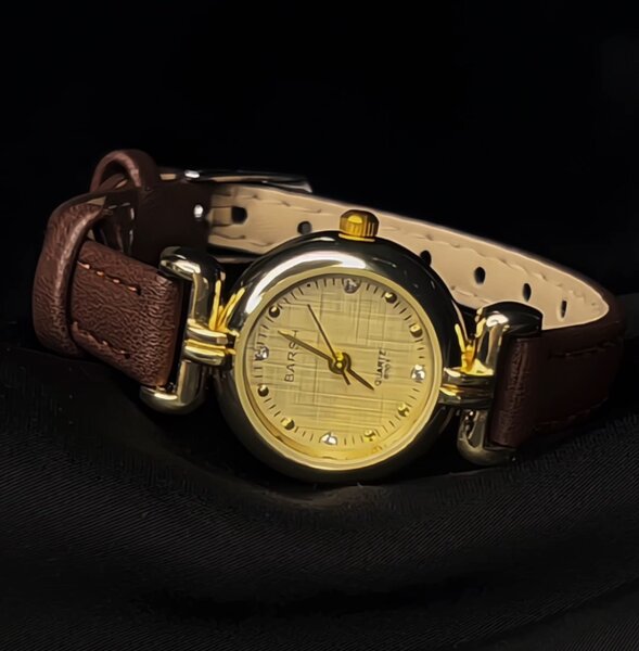 Часы в стиле oldmoney