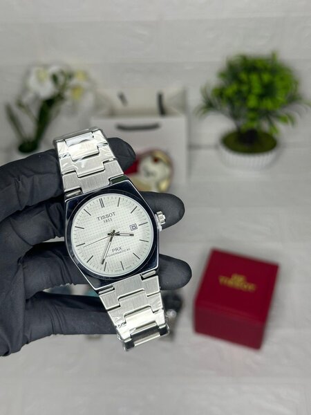 Montre Tissot Classique Argentée