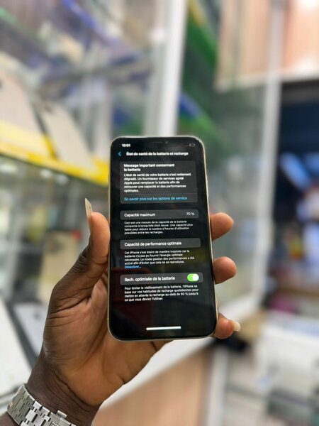 iPhone XR Jaune 128Go 2nd main