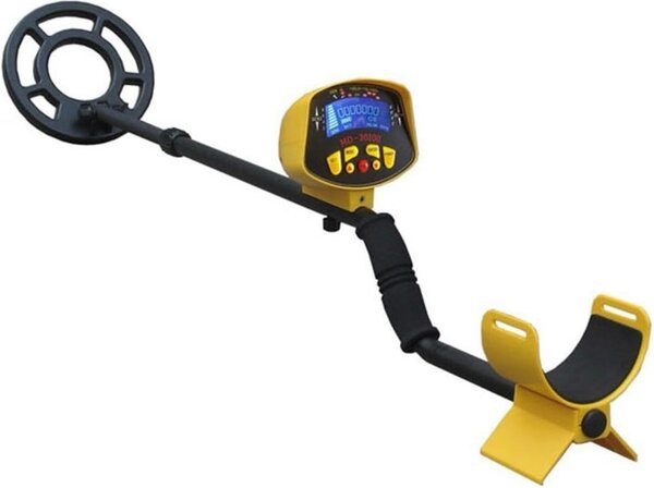 PUISSANT DETECTEUR DE METAL ET OR