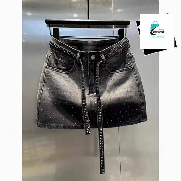 Mini-jupe en jean étincelante