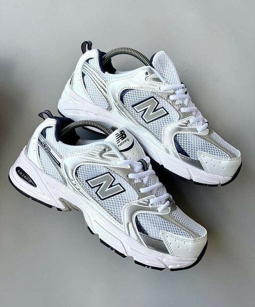 Chaussures de course légères