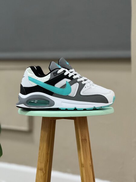 Nike air max command