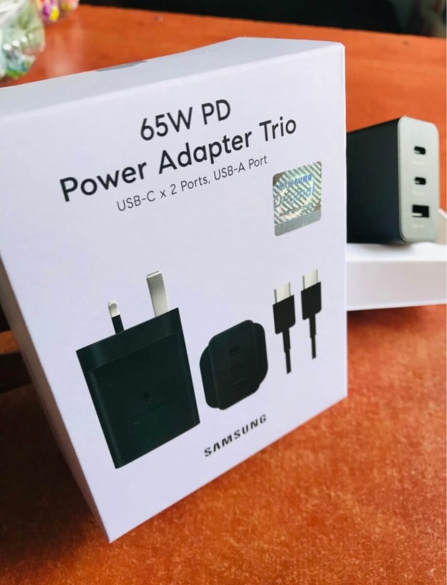 Samsung C to C 65watts charger