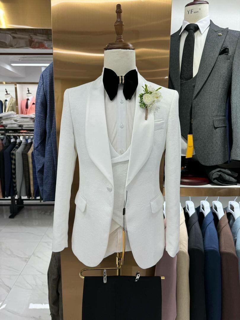 Quality men suit