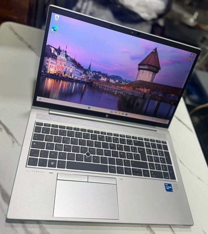 Ordinateur Portable HP EliteBook