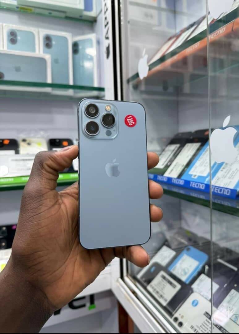 iPhone 13 Pro Neuf Débloqué
