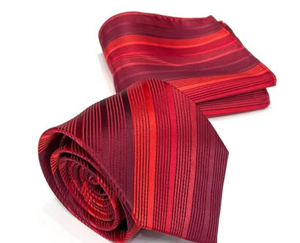 TIE & POCKET SQUARE