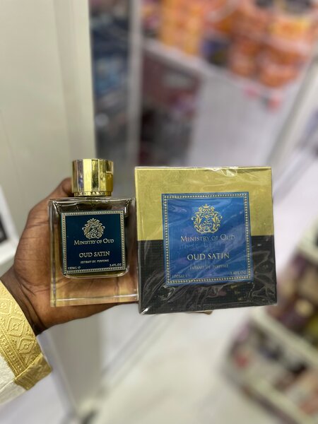 Parfums OUD SATIN
