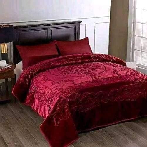 A set of beautiful bed linen red