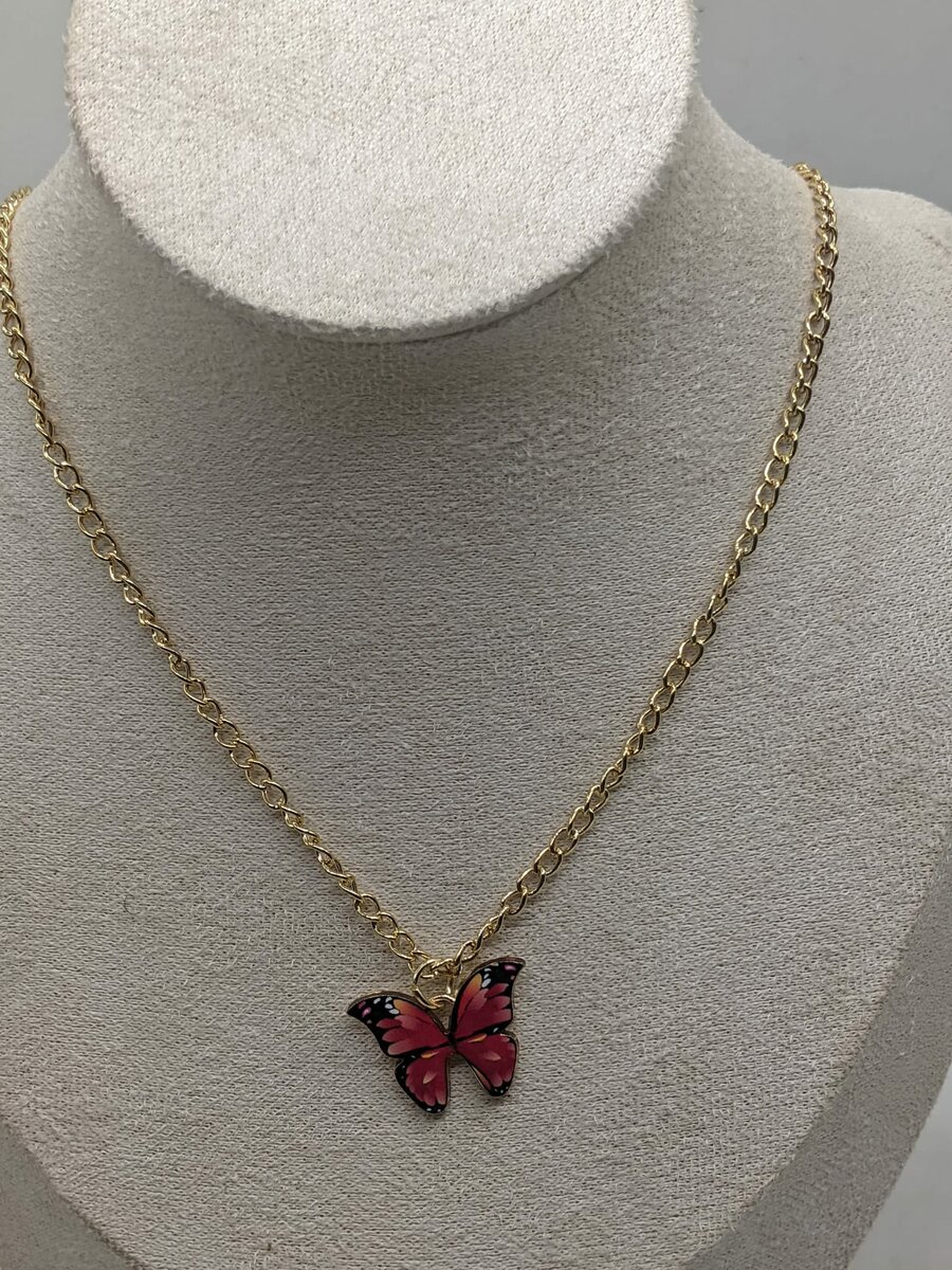 chaîne avec pendentif