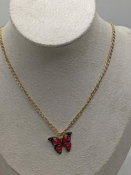 chaîne avec pendentif