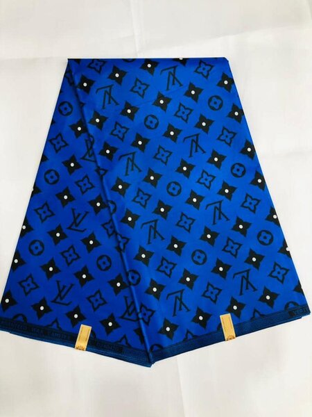 Polyester fabric with print blue