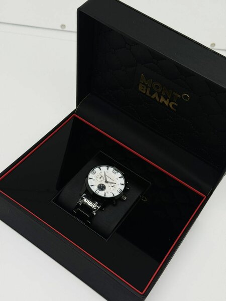 Mont Blanc Montre Hommes Élégante