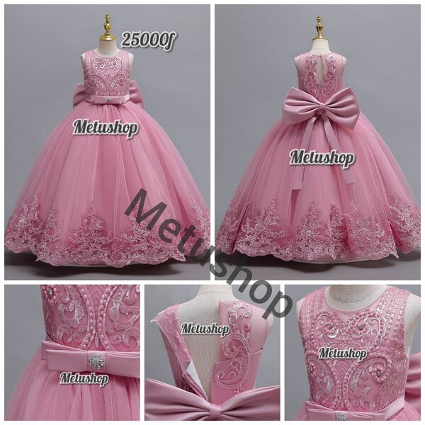 Robe princesse à nœuds