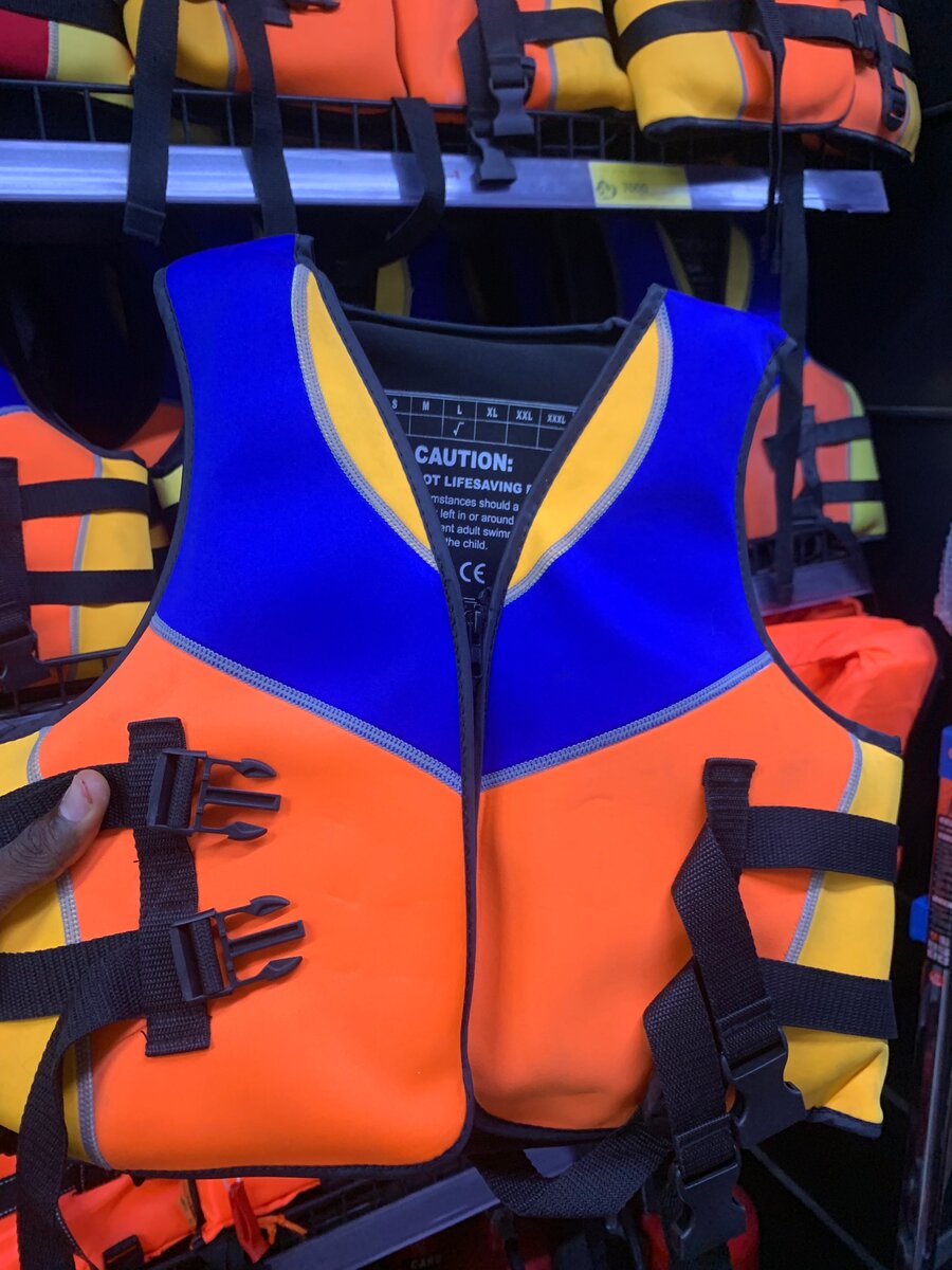 Gilet de sauvetage coloré