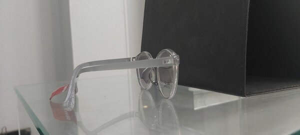 Specticales glasses
