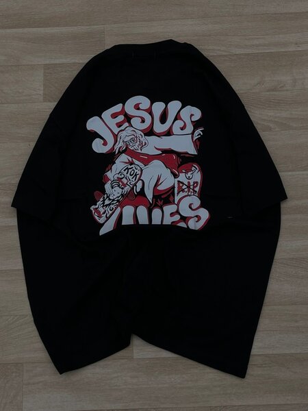 T-shirt graphique tendance