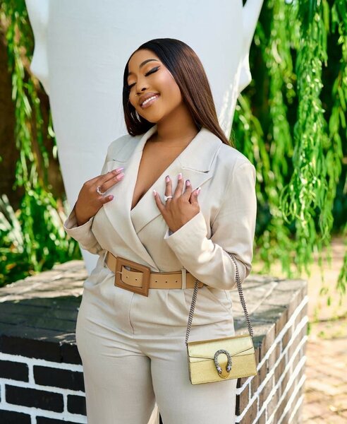 combinaison beige élégant