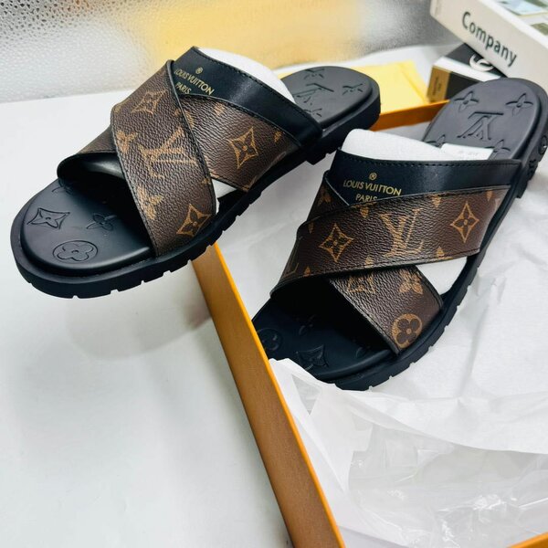 Louis Vuitton Hard Leather Coperate Slides