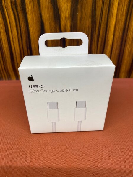 Зарядка для iPhone