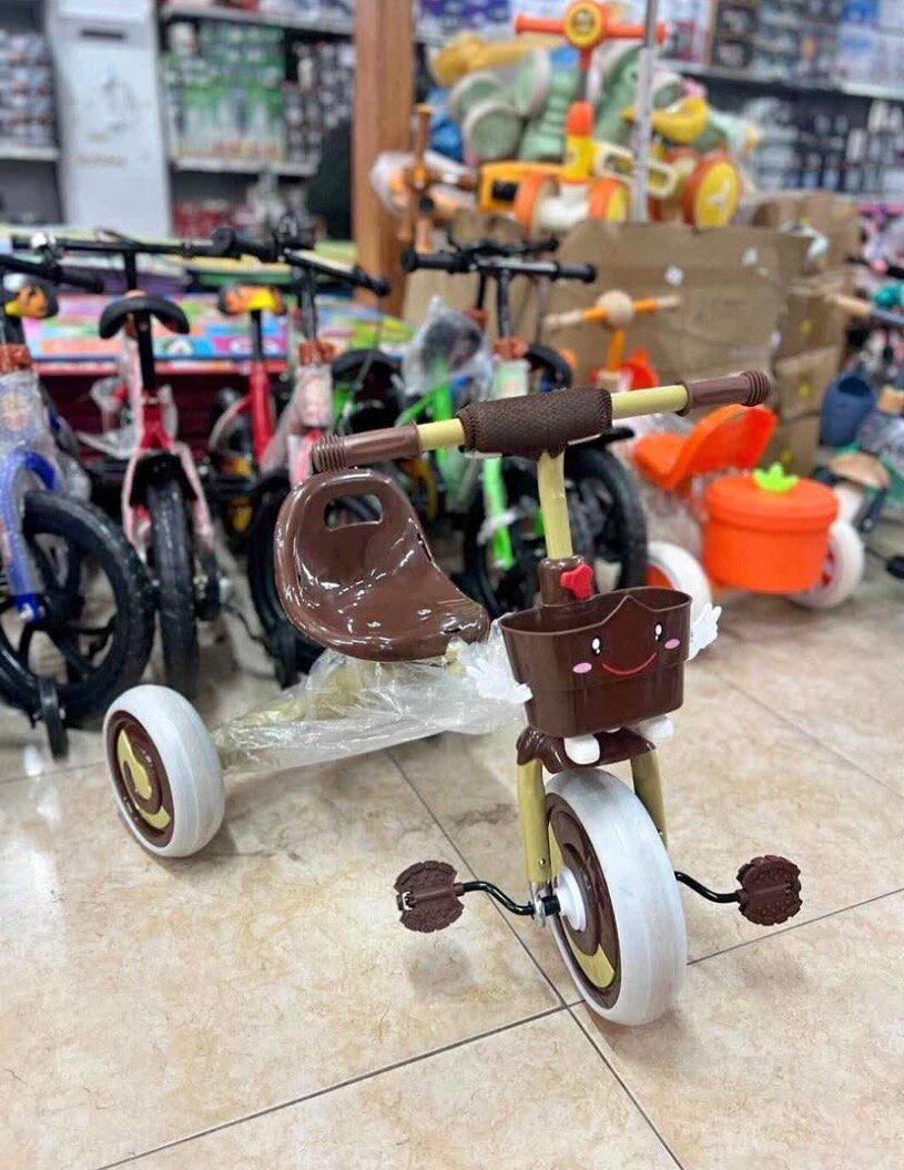 Tricycle pour enfants amusant