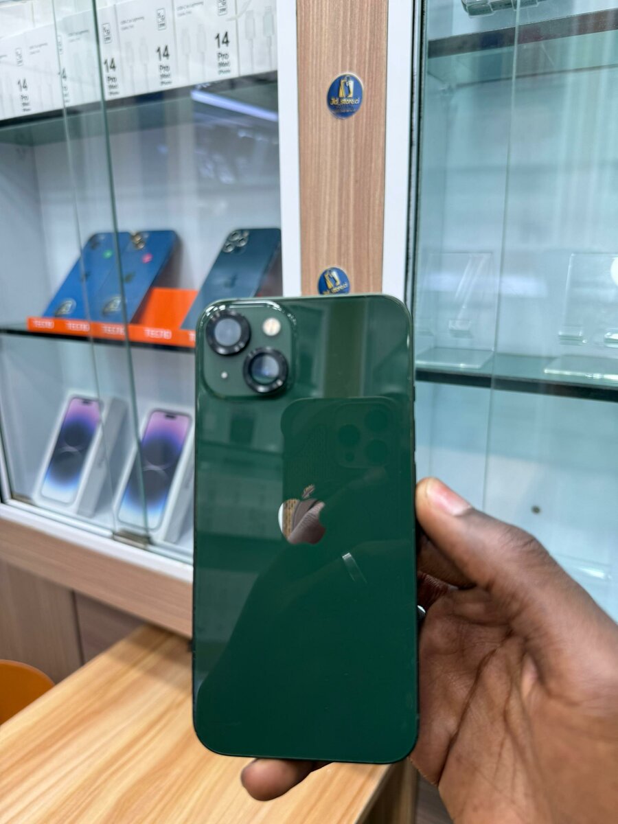 iPhone 13simple 256Go tout pas