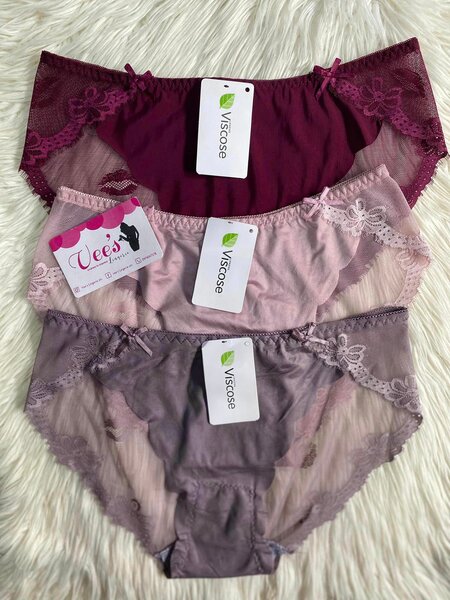 Strings et culottes pour femmes