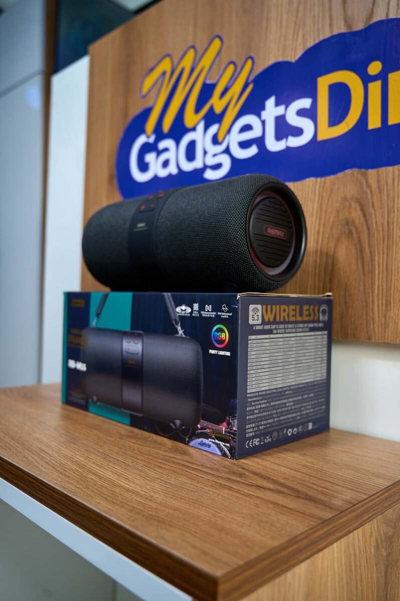 Remax wireless speaker