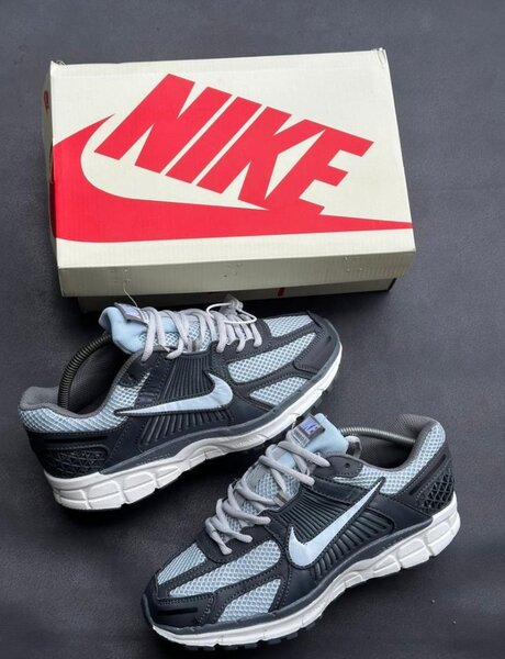 Nike Sneakers Gris Confort