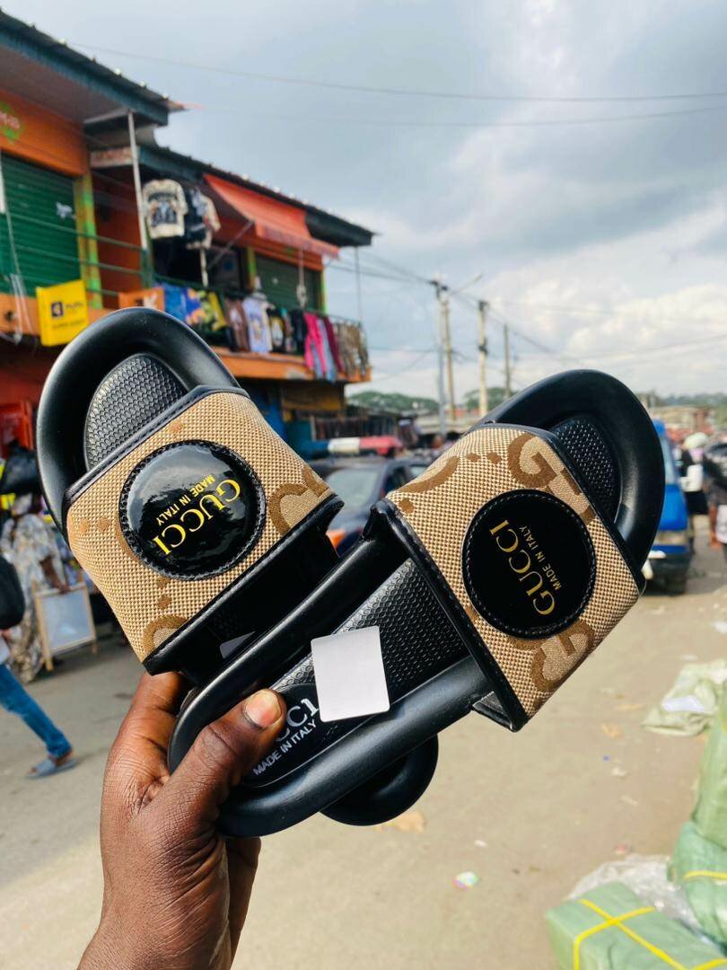 Sandales tendance pour hommes