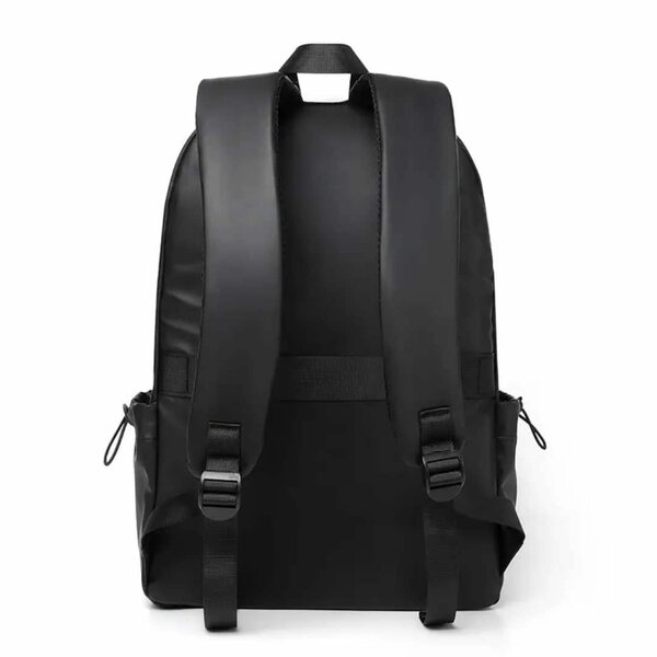 Sac à dos noir imperméable