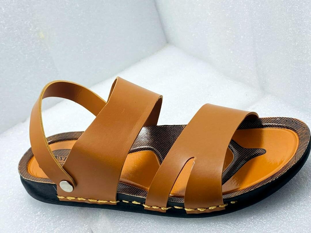 Man's Casual synthetic leather sandals 1 pair