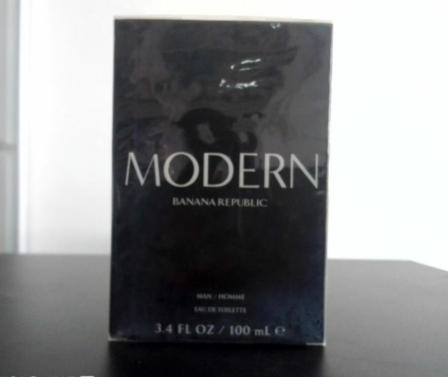 MODERN BANANA REPUBLIC PERFUME