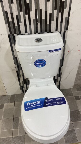 WC moderne Frencia