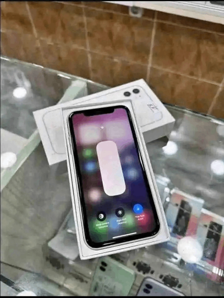 iPhone 11 Blanc 64GB