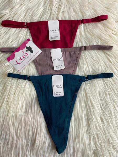 Strings et culottes pour femmes