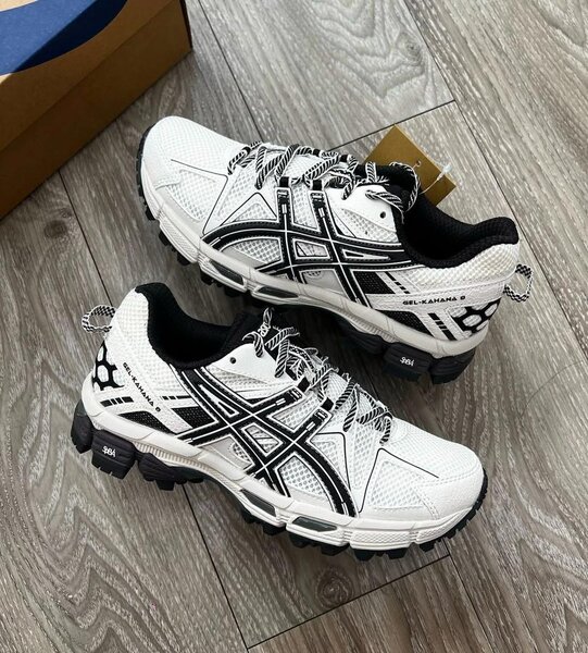 ASICS CLASSIC
