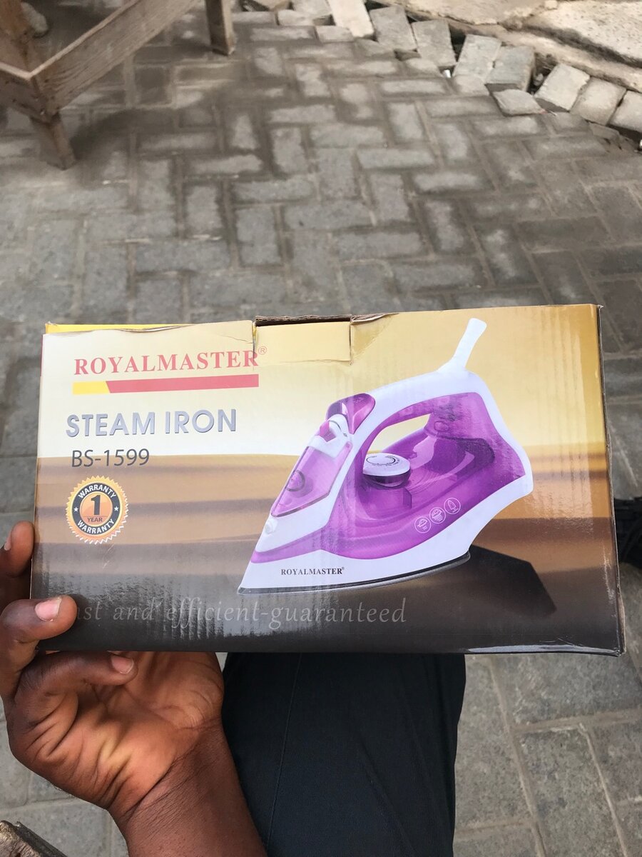 Royal master steam iron