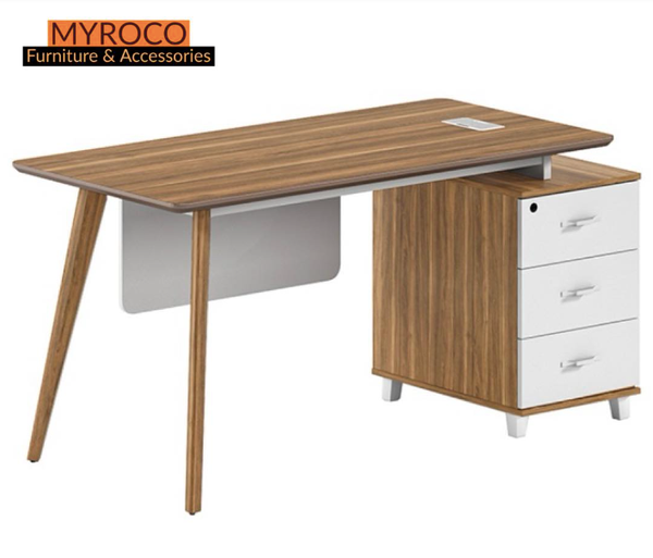 1.4m desk