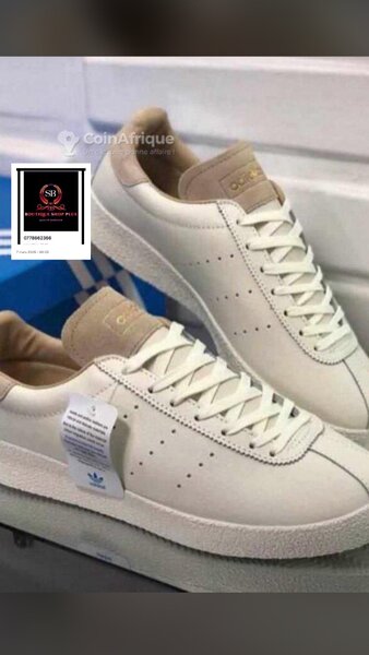 Basket adidas topanga authentique avec sa boîte