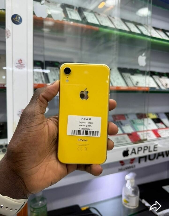 iPhone Jaune 128 Go