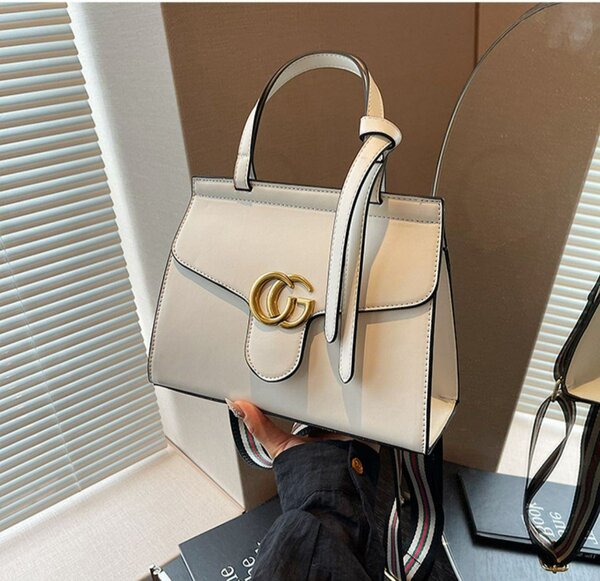 Sac à main élégant en cuir