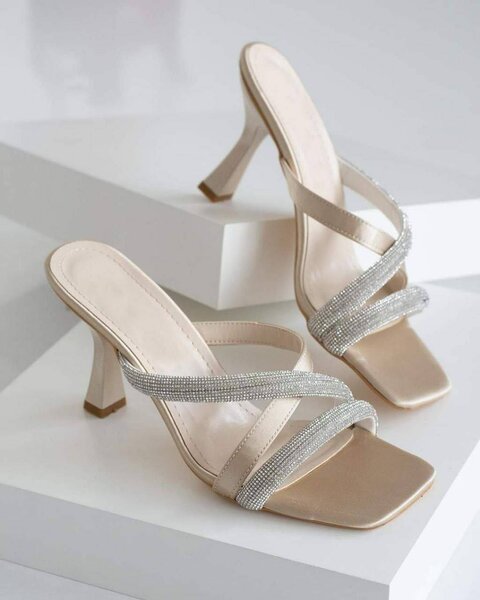 Chaussures élégantes pour femmes