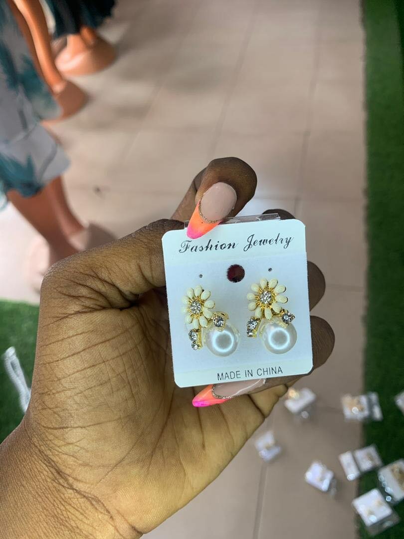 Pearl earrings