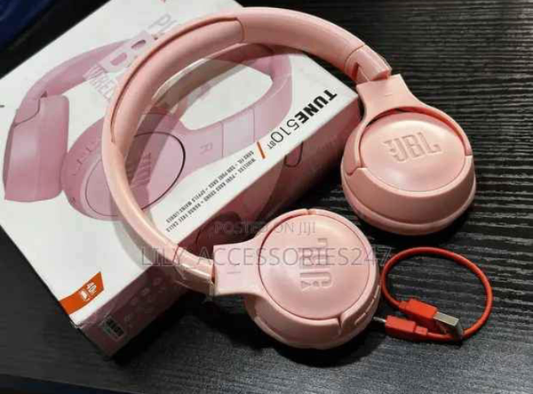 JBL headphones Tune 510