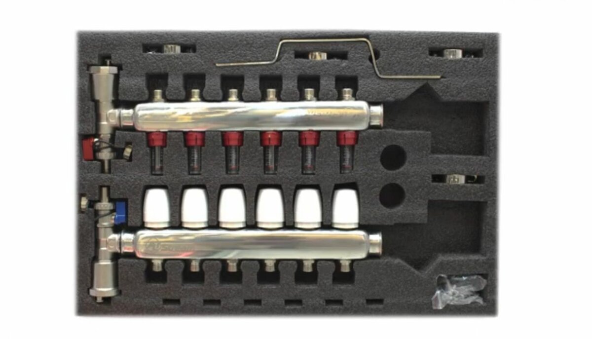 Колллекторная группа с расходомметам