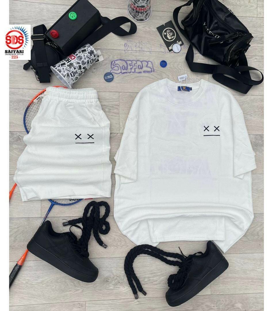 Ensemble sport décontracté