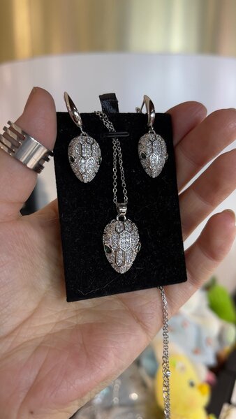 Комплект из стали