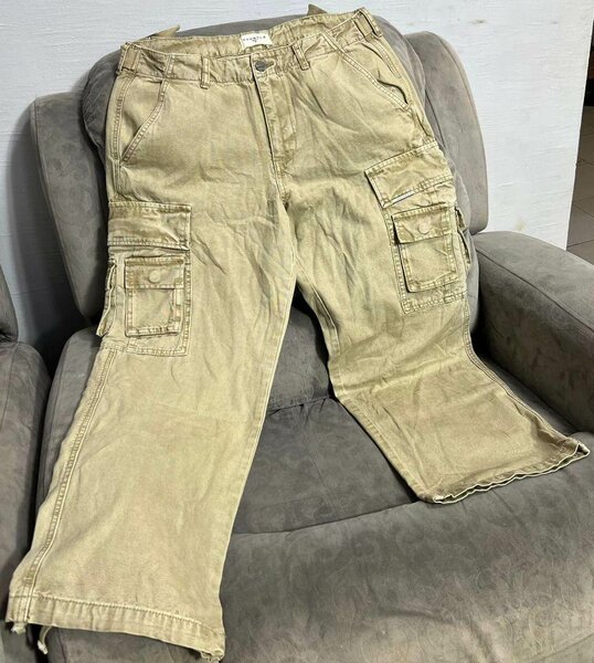 Pantalons cargo multifonctionnels